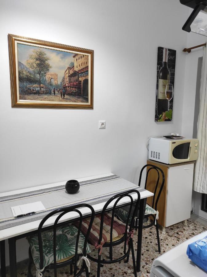 Krokos House Alivérion Exterior foto